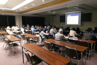 �u���̗l�q